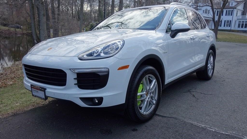 Porsche Cayenne 2016 in 