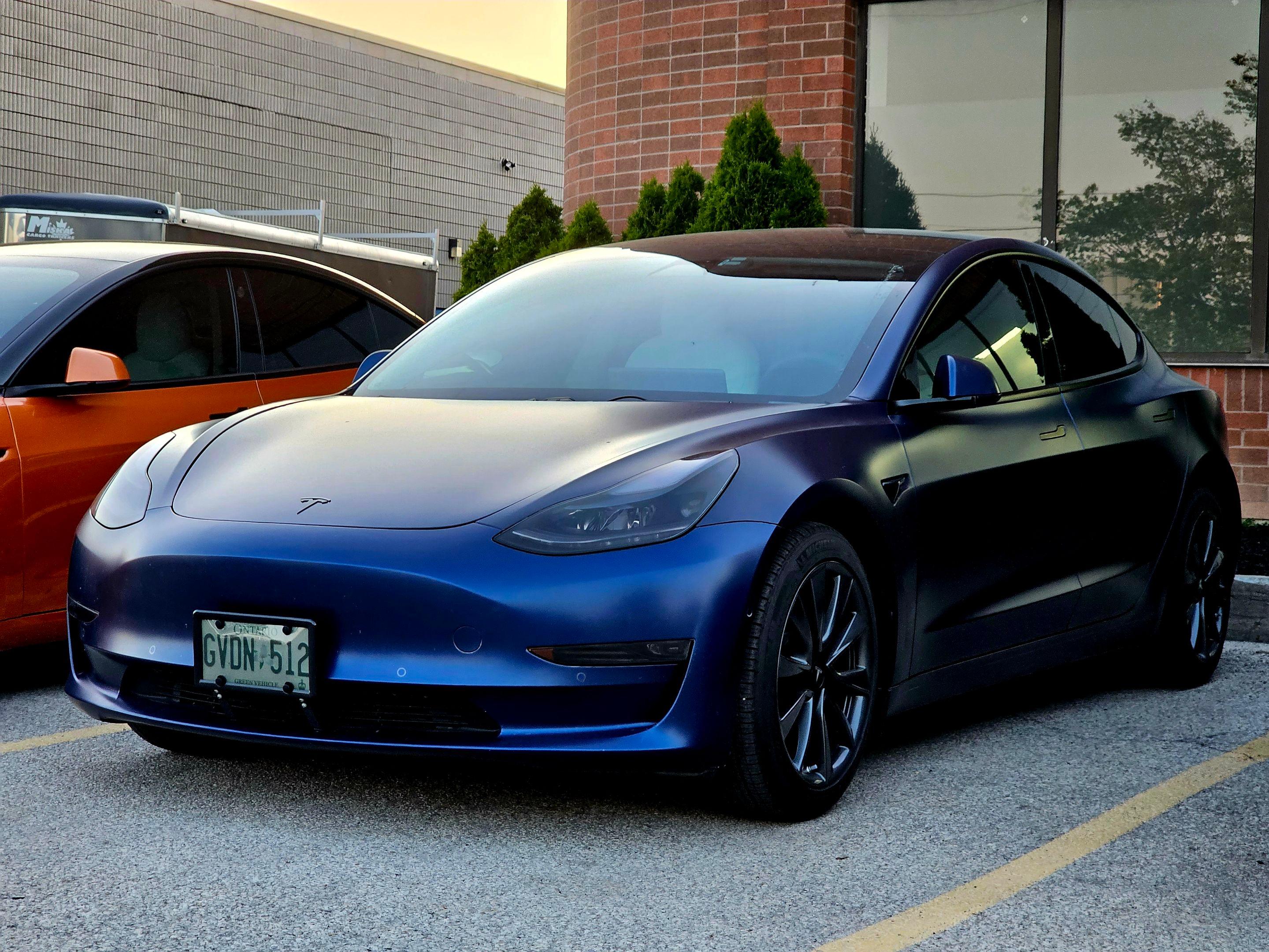 Tesla Model 3 2021 in Burlington, ON