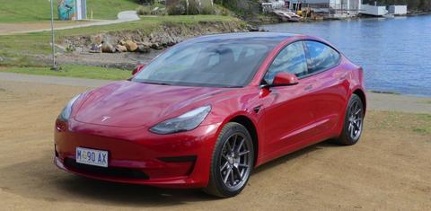 Tesla MODEL 3 2021
