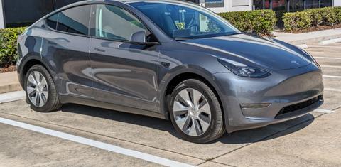 Tesla Model Y 2023