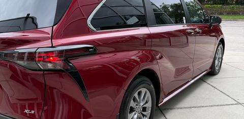 Toyota Sienna 2025