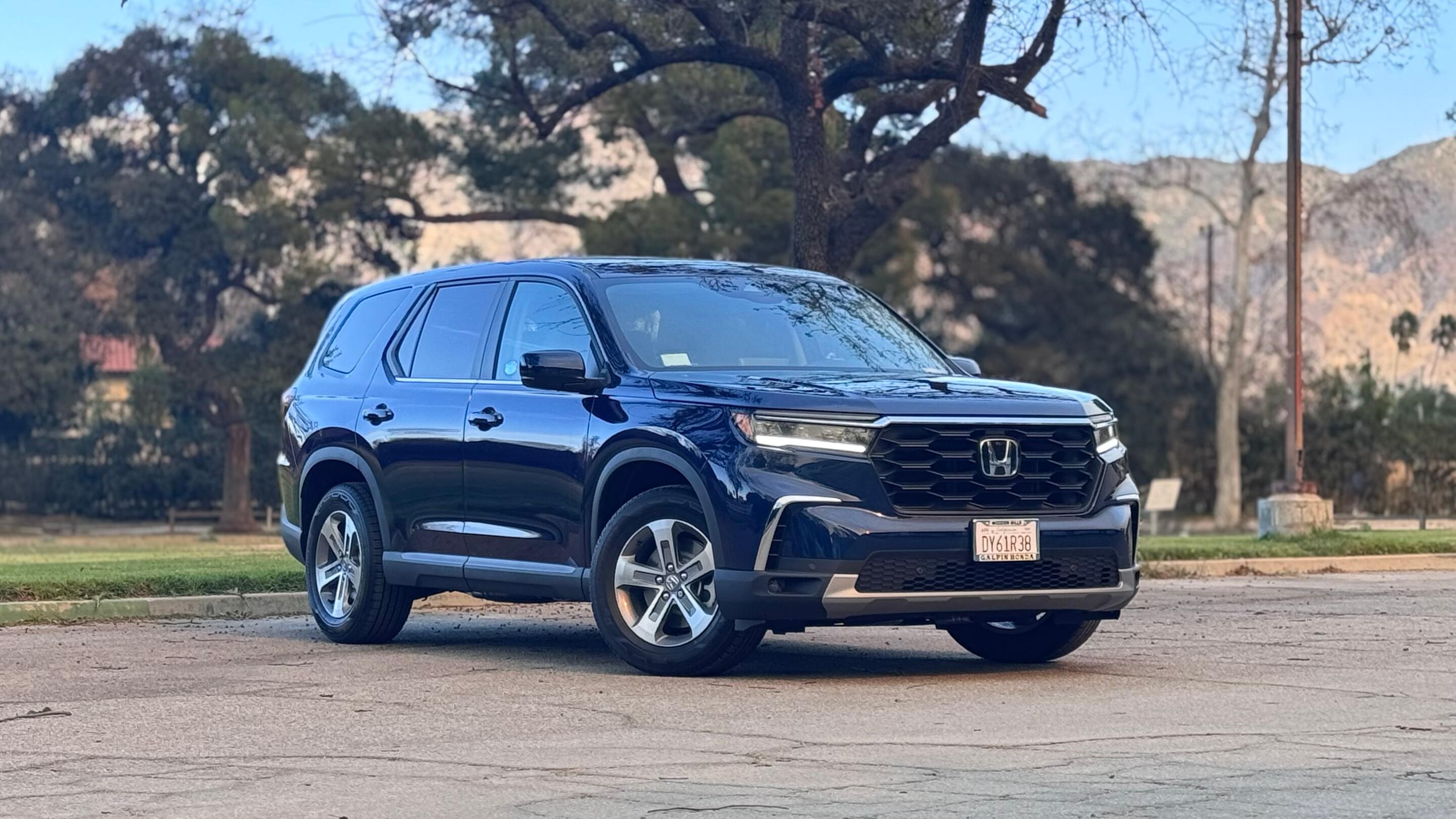 Honda Pilot 2025 in Los Angeles, CA
