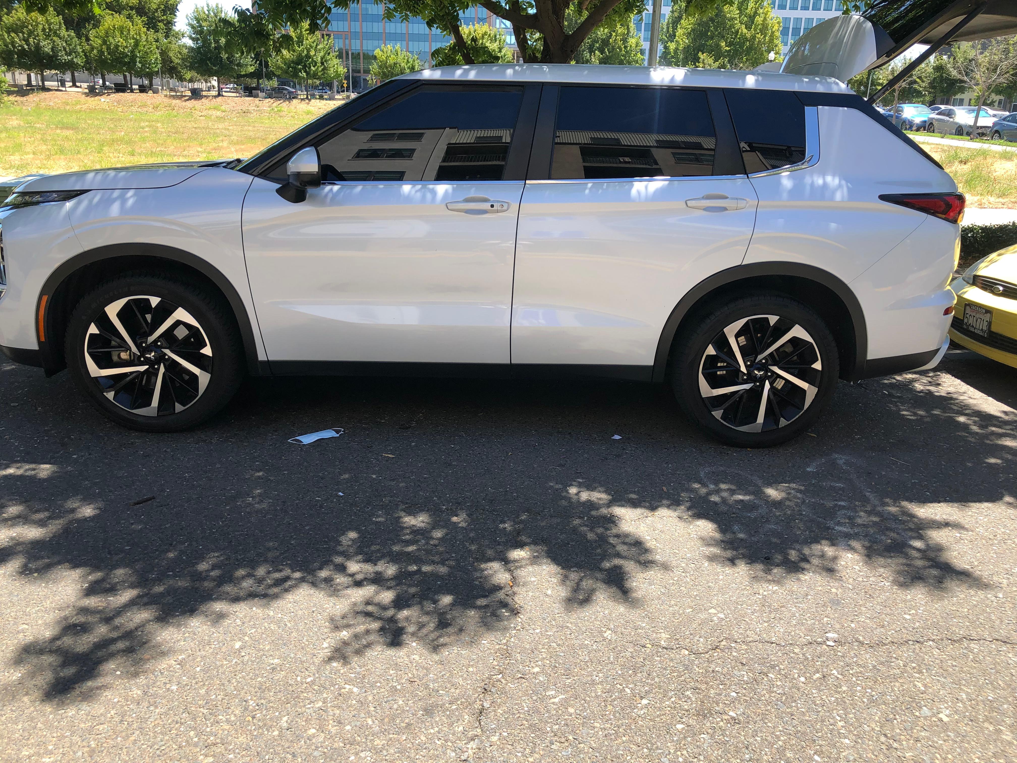Mitsubishi Outlander 2024 in Sacramento, CA