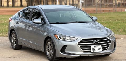 Hyundai Elantra 2017