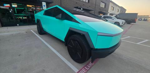 Tesla Cybertruck 2024