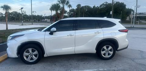 Toyota Highlander 2021