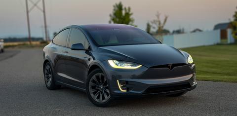 Tesla Model X 2018