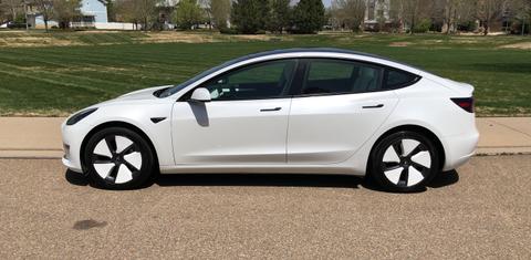 Tesla Model 3 2021