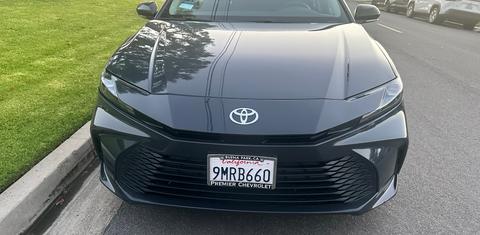 Toyota Camry Hybrid 2025