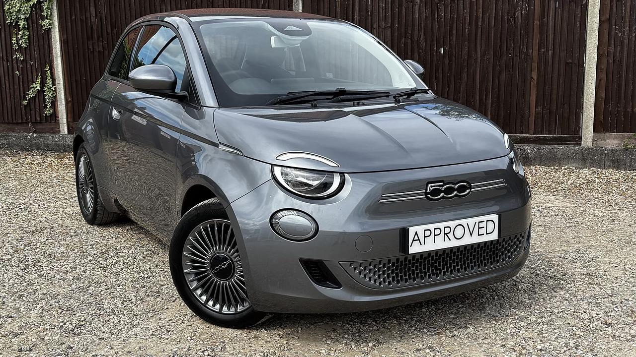 FIAT 500 EV 2022 in Swindon