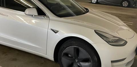 Tesla Model 3 2020