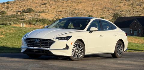 Hyundai Sonata Hybrid 2023
