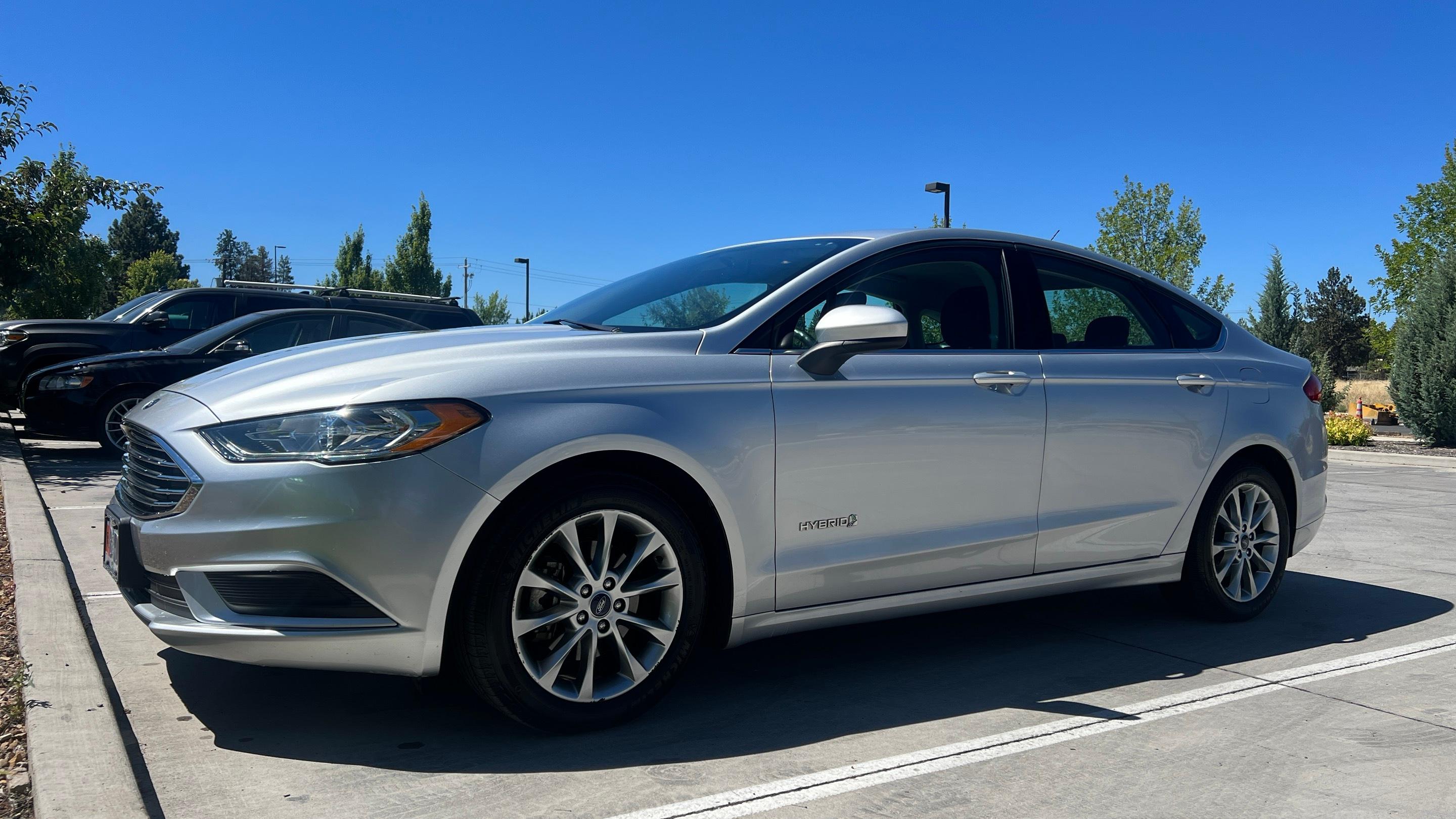 Ford Fusion Hybrid 2017 in Bend, OR