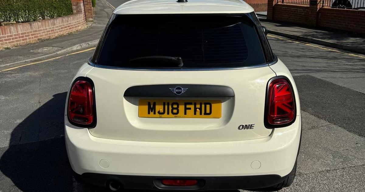 MINI Cooper 2018 rental in London, GBR by Mohammed B. Turo