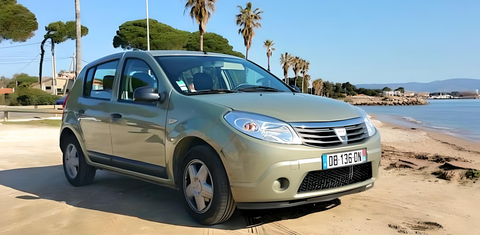 Dacia SANDERO 2008