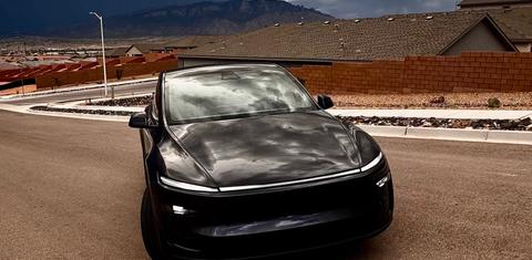 Tesla Model Y 2026