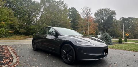 Tesla Model 3 2025
