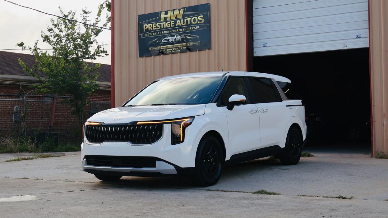 Kia Carnival 2026 in Houston, TX