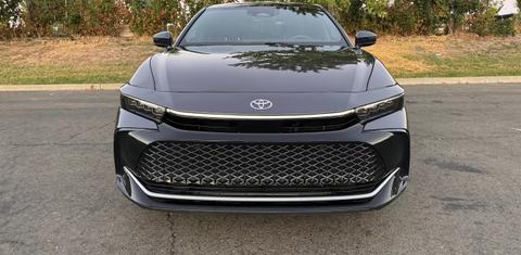 Toyota Crown 2023