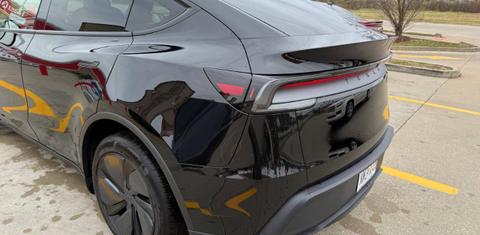 Tesla Model Y 2026