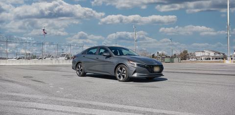 Hyundai Elantra 2023