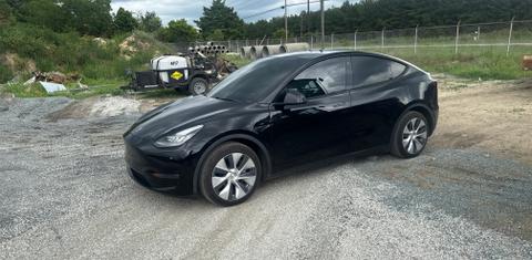 Tesla Model Y 2020