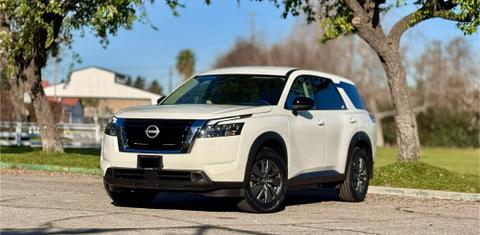 Nissan Pathfinder 2025