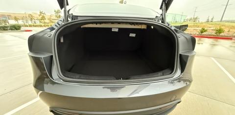 Tesla Model 3 2025