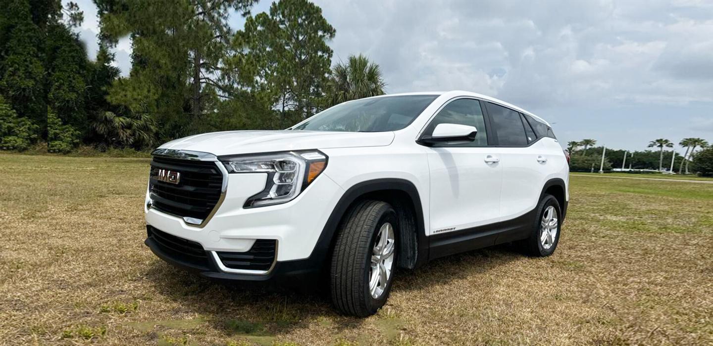 GMC Terrain 2024 in Belle Isle, FL