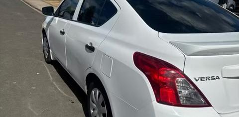 Nissan Versa 2019