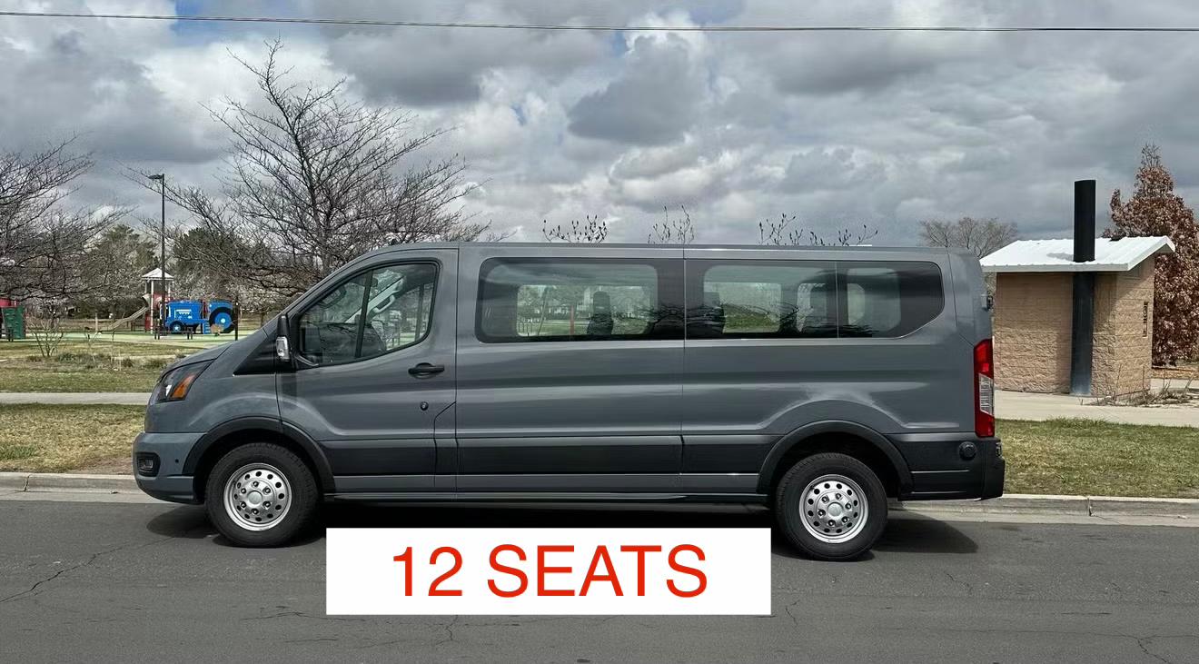 Ford Transit 2024 — Options de location de fourgonnettes à Denver, CO