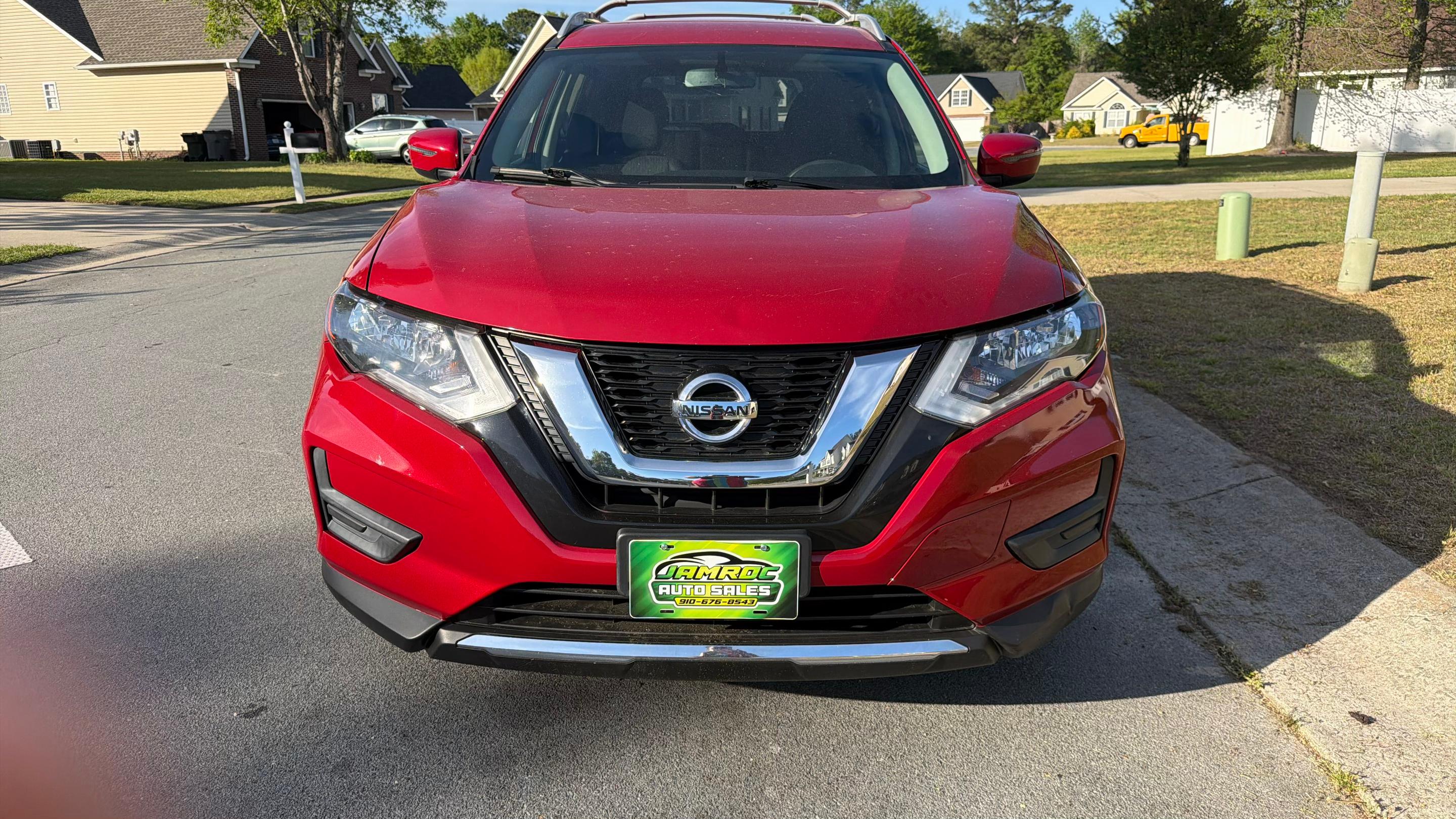 Nissan Rogue 2017 in Hope Mills, NC