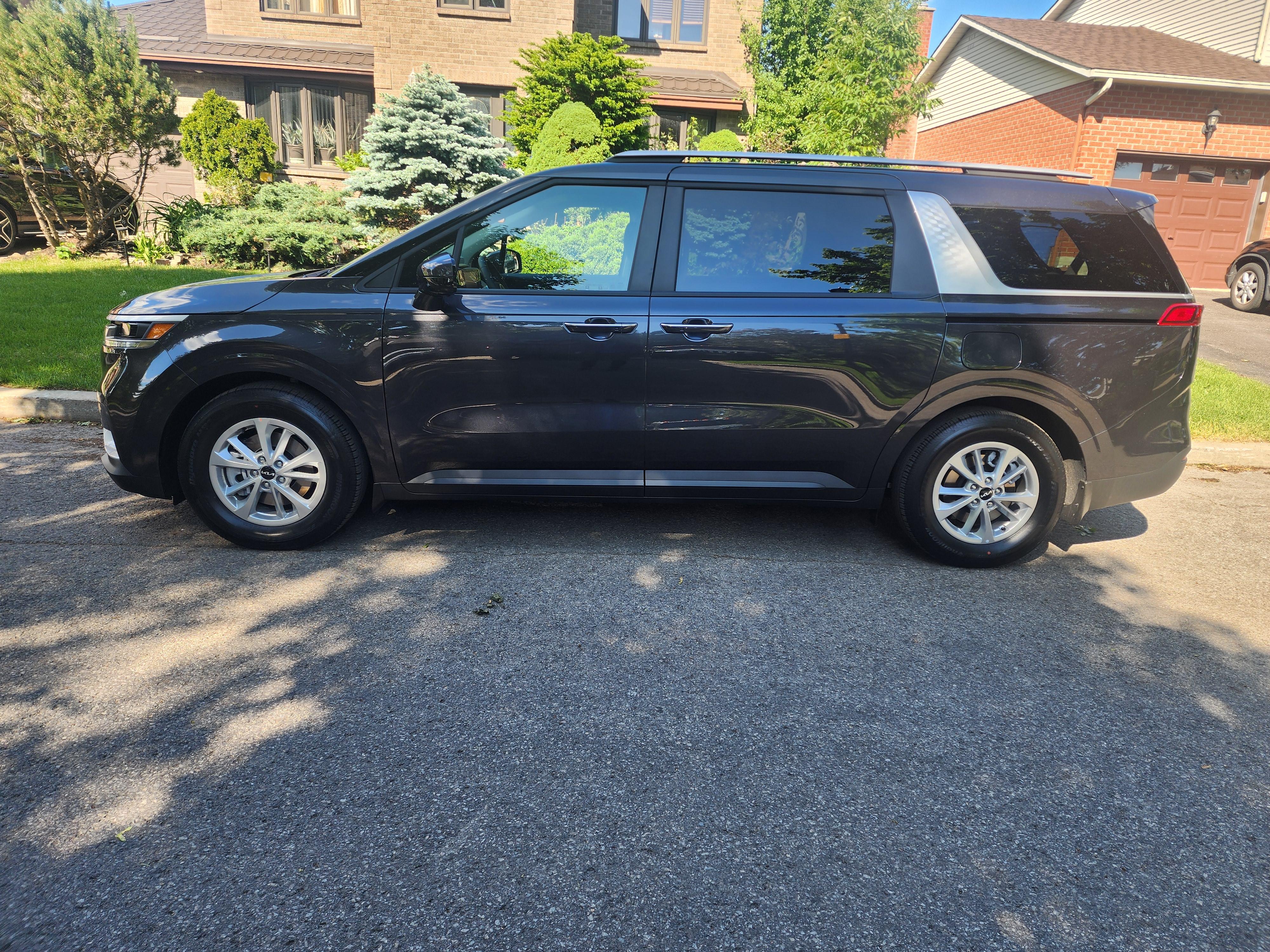 Kia Carnival 2024 à Kirkland, QC