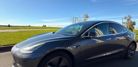 Tesla Model 3 2018