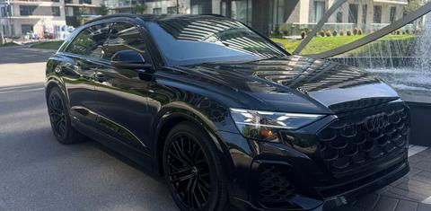 Audi Q8 2025