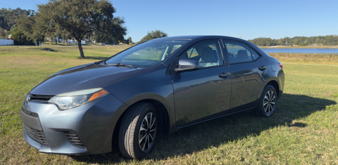Toyota Corolla 2015