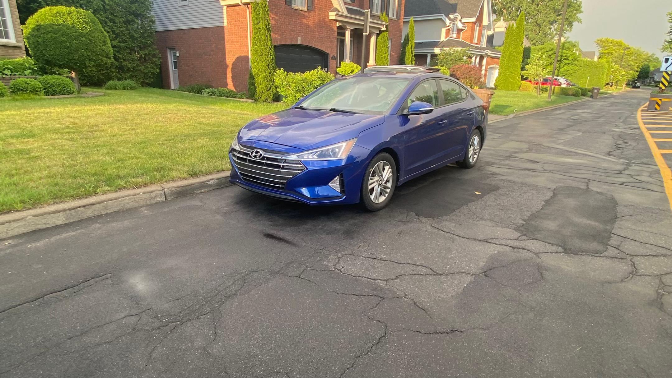 Hyundai Elantra 2020 à Montréal, QC