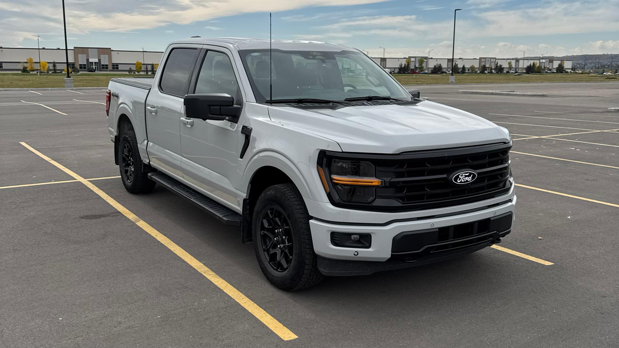 Ford F-150 2024 in Calgary, AB