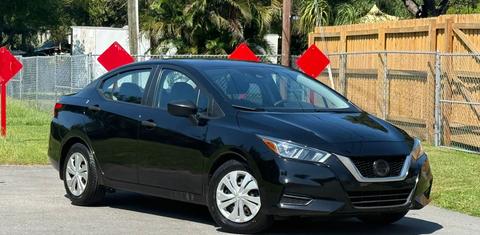 Nissan Versa 2020