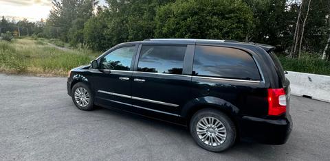 Chrysler Town & Country 2016
