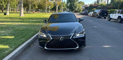 Lexus ES 2025