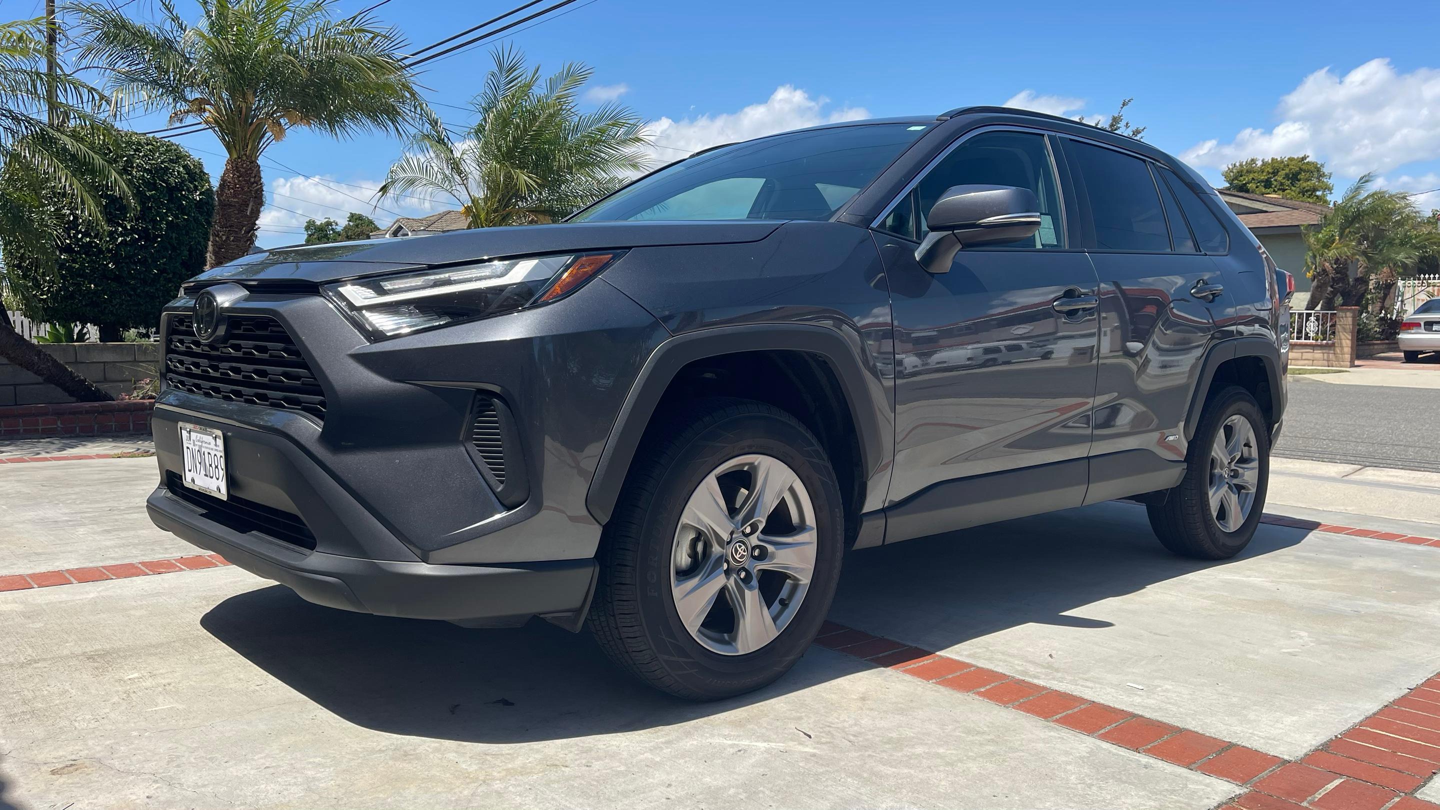 Toyota RAV4 Hybrid 2025 in Fountain Valley, CA