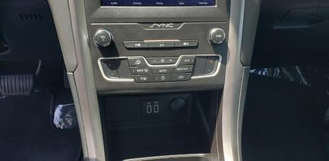 Ford Fusion 2020