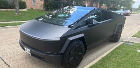 Tesla Cybertruck 2024