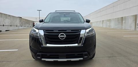 Nissan Pathfinder 2024