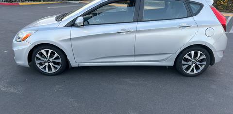 Hyundai Accent 2015