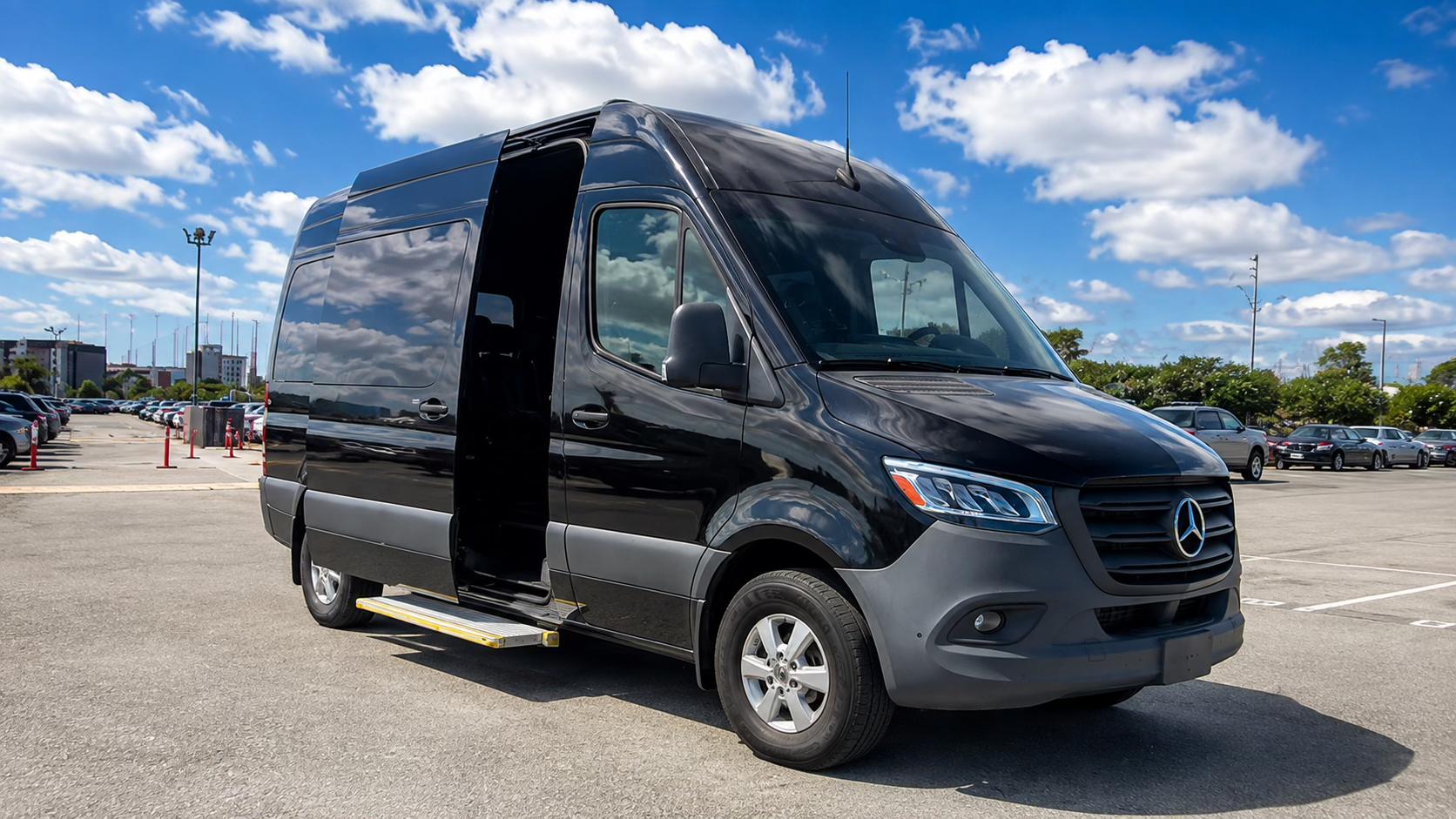 Mercedes-Benz Sprinter 2023 in Burlingame, CA