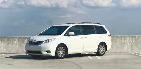 Toyota Sienna 2012