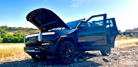Rivian R1S 2022