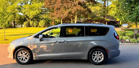 Chrysler Pacifica 2020